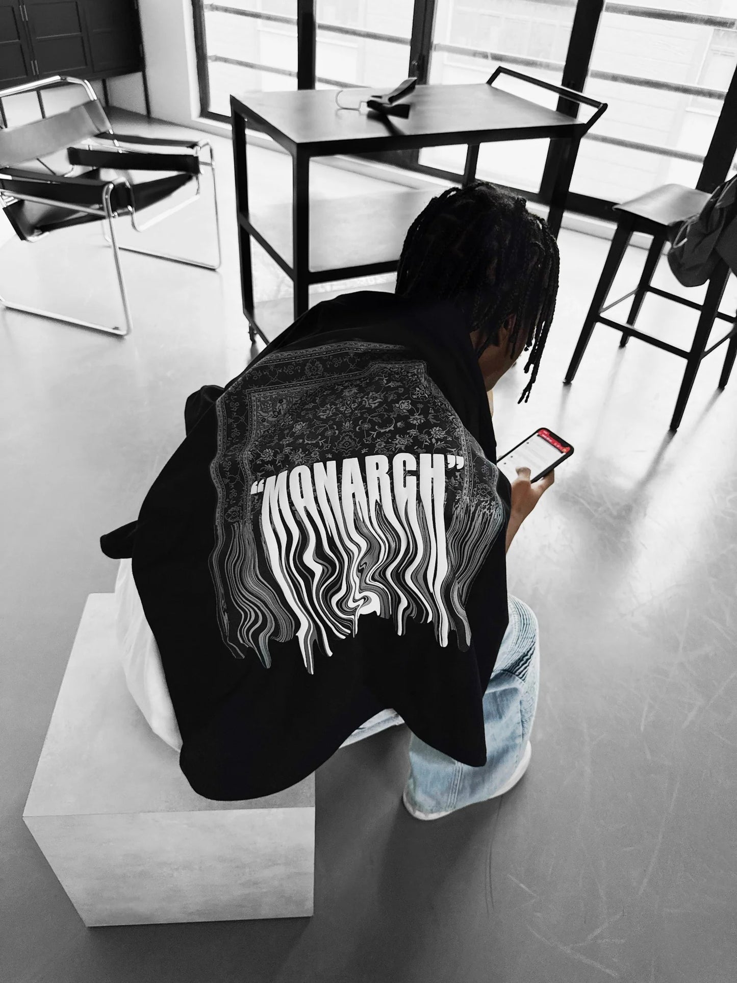 MONARCH BLACK OVERSIZED T-SHIRT - BLACK